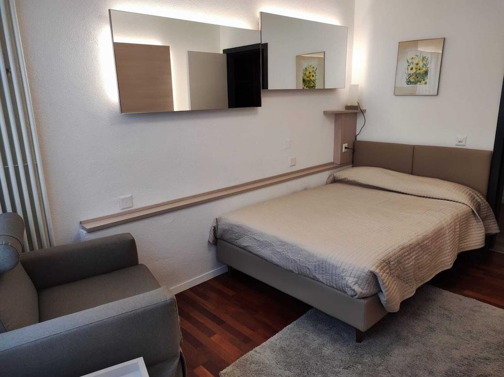 Hotel Campione Bissone Zewnętrze zdjęcie
