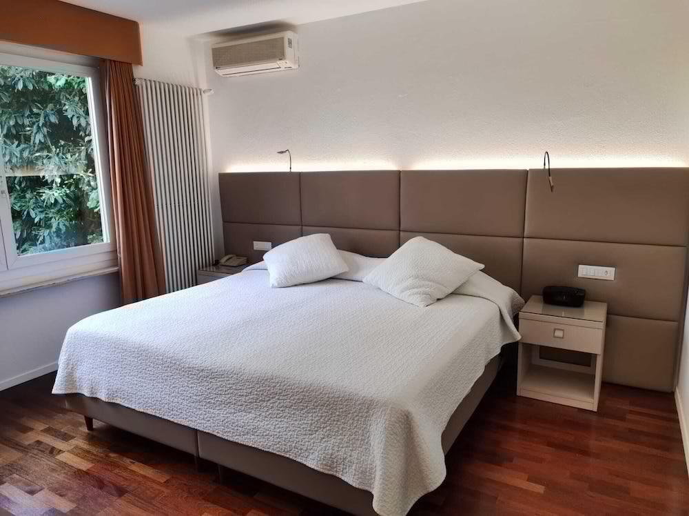 Hotel Campione Bissone Zewnętrze zdjęcie